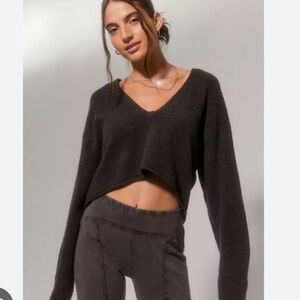 BDG Noah Notch Thermal Top